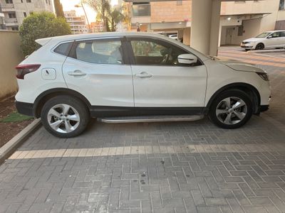 Nissan Qashqai 2nd hand, 2021, private hand