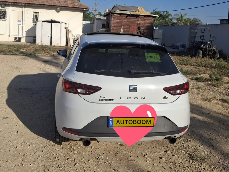 SEAT Leon 2nd hand, 2015, private