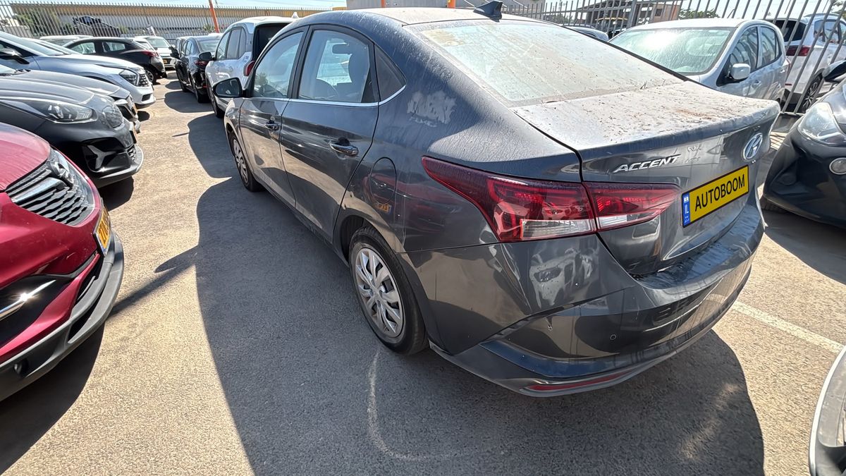 Hyundai Accent с пробегом, 2022