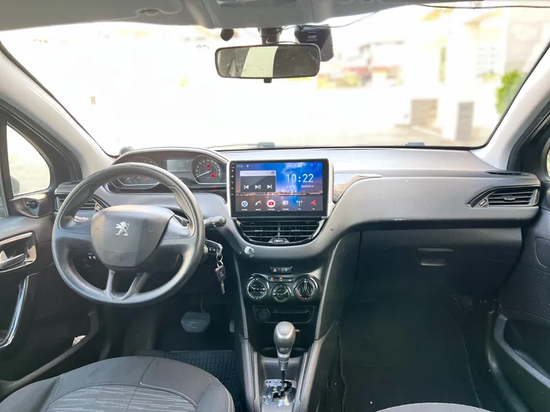 Peugeot 208 2nd hand, 2017, private hand