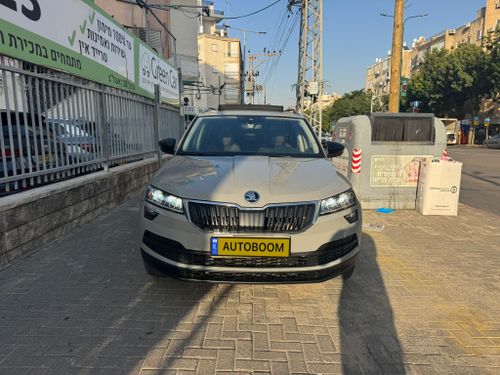 Skoda Karoq, 2019, фото