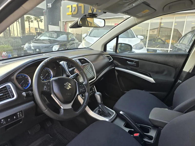 Suzuki SX4 2ème main, 2014, main privée