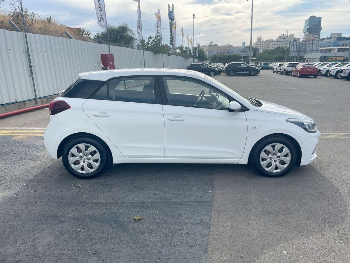 Hyundai i20 2nd hand, 2020, private hand