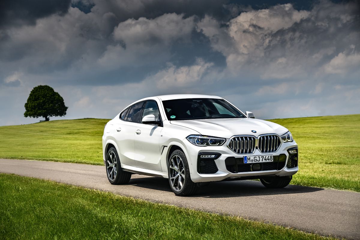 BMW X6 crossover. 3-rd generation, produced since 2019