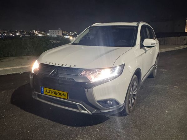Mitsubishi Outlander 2ème main, 2019, main privée