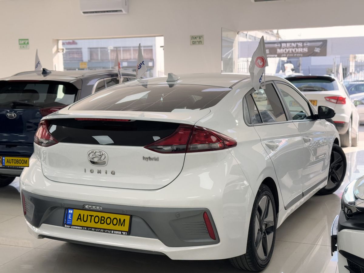 Hyundai IONIQ 2nd hand, 2022