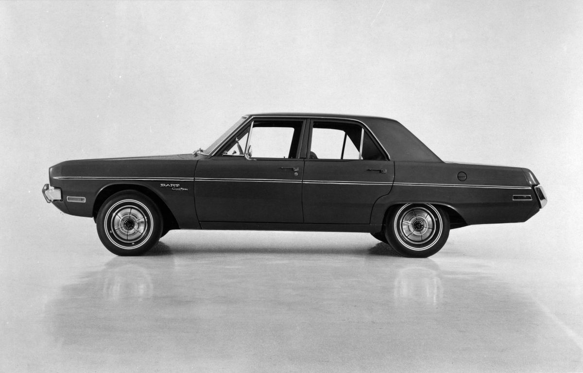 דודג' דארט ‏1970. מרכב, צורה. סדאן, 5 דור, שדרוג