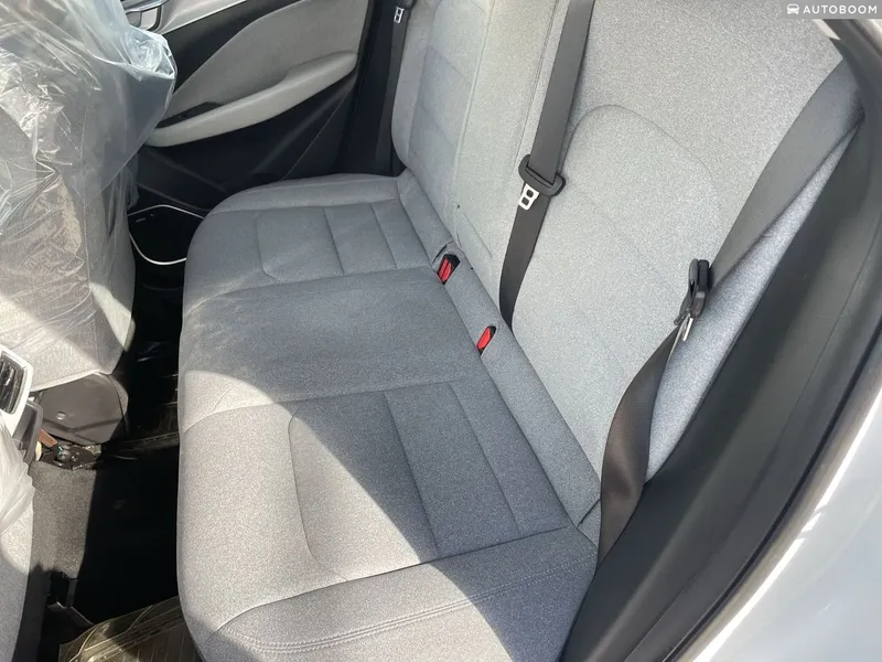 Geely Geometry C 2nd hand, 2023, private