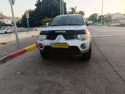 Mitsubishi L200 2nd hand, 2011