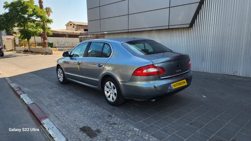 Skoda Superb 2nd hand, 2011, private hand