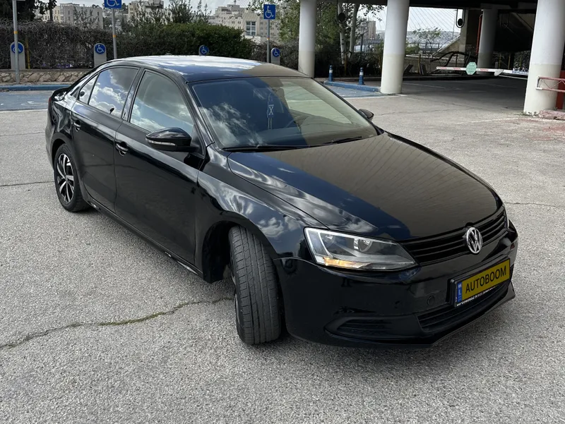 Volkswagen Jetta 2ème main, 2014, main privée
