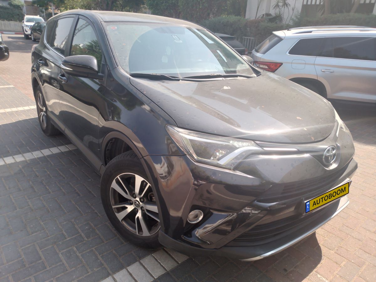 Toyota RAV4 2nd hand, 2017, private hand