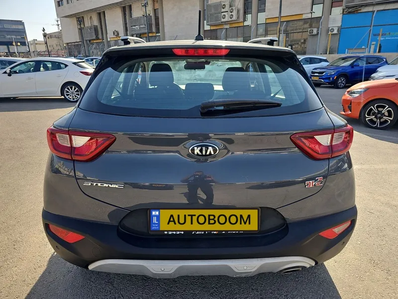 Kia Stonic 2nd hand, 2021, private hand
