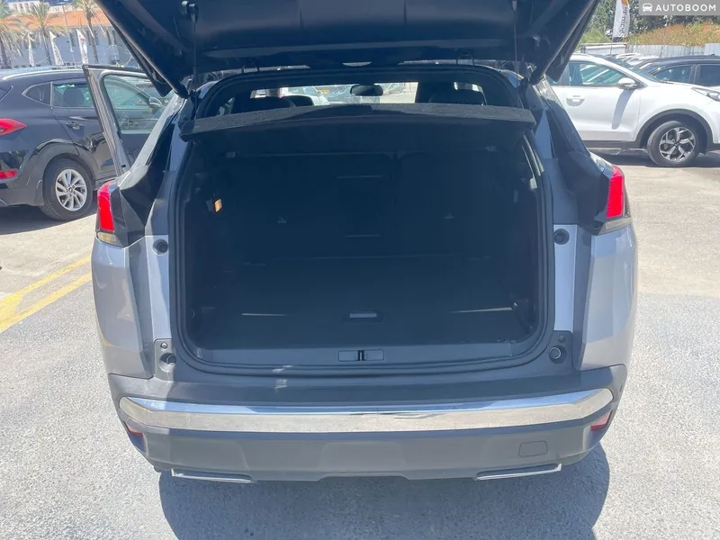 Peugeot 3008 2nd hand, 2024