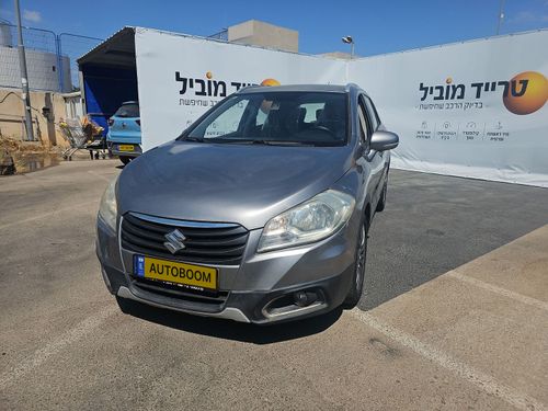 סוזוקי SX4‏, 2015, תמונה