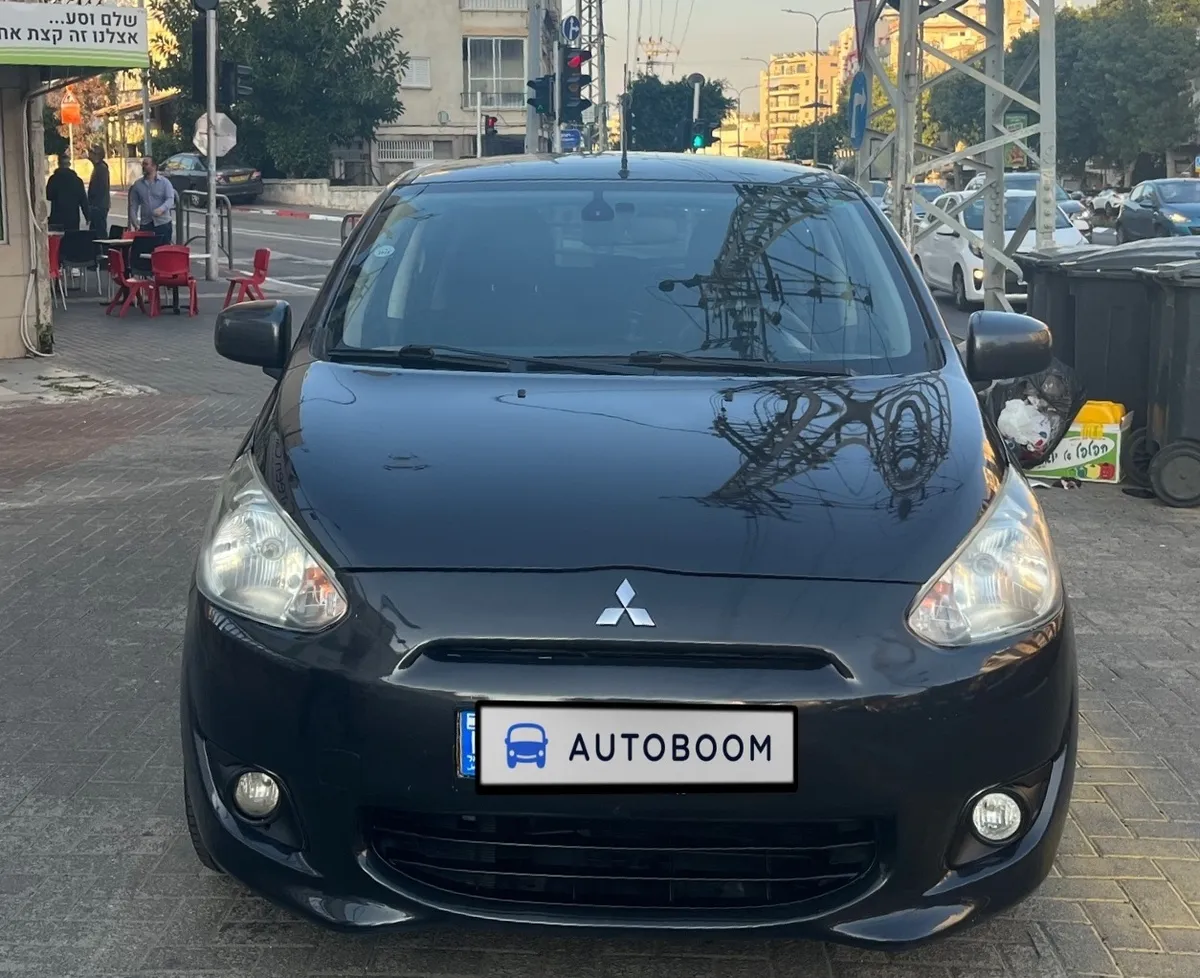 Buy the used Mitsubishi Space Star, 2014 in Israel: grey 2014 at a price of  ₪ 21.900, 2nd hand №972898 —