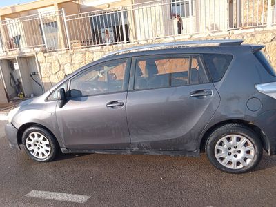 Toyota Verso с пробегом, 2011, частная рука