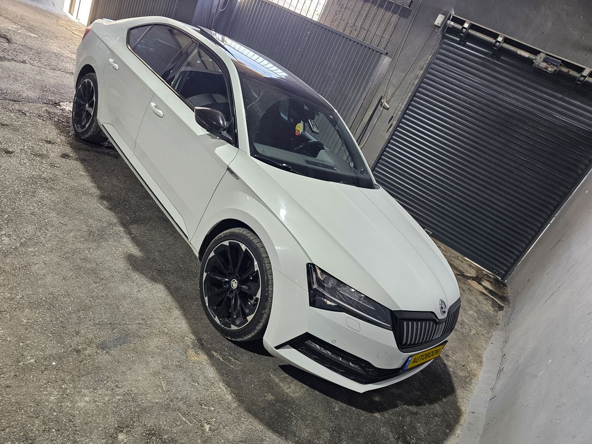 Skoda Superb с пробегом, 2022, частная рука
