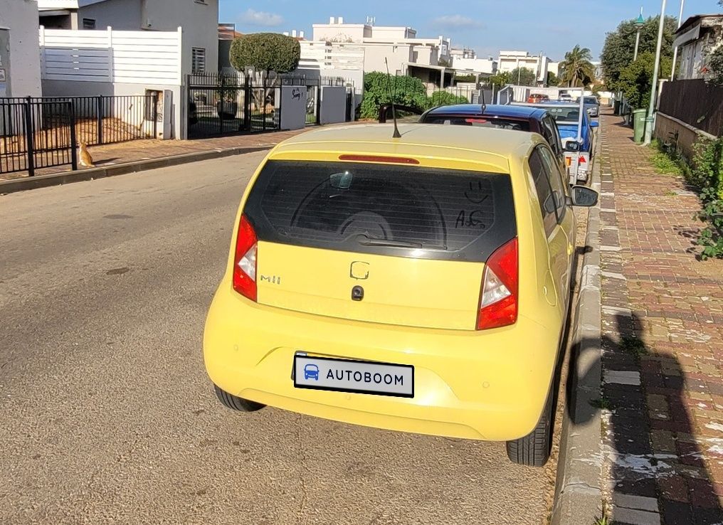 סיאט מי יד 2 רכב, 2013, פרטי