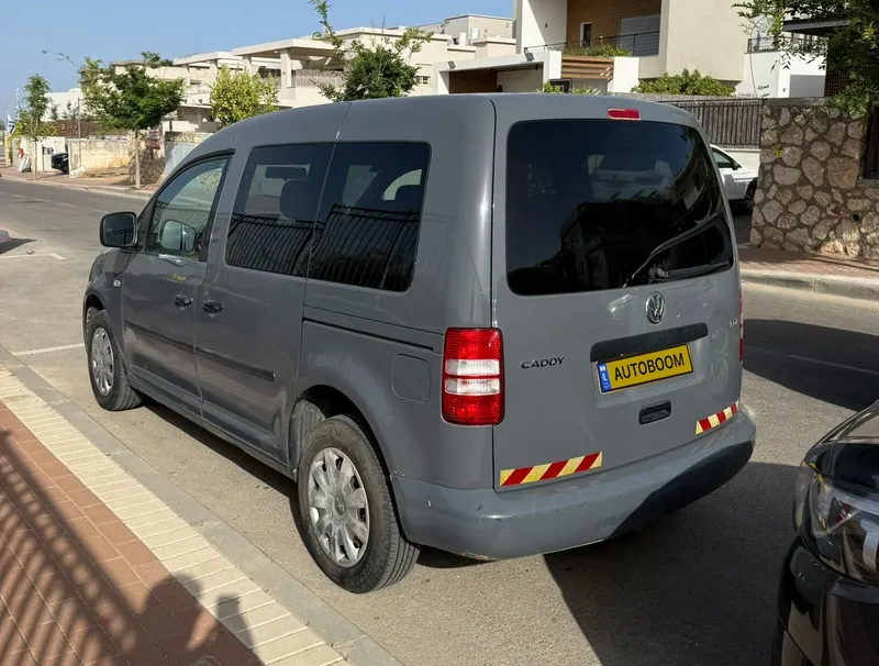 Volkswagen Caddy 2nd hand, 2012, private