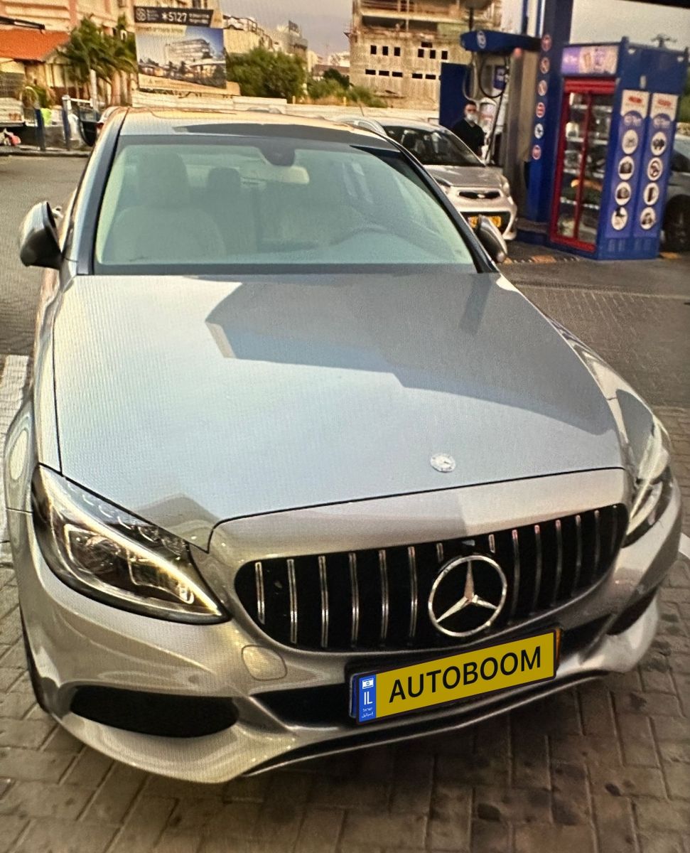 Mercedes C-Class 2nd hand, 2016, private hand