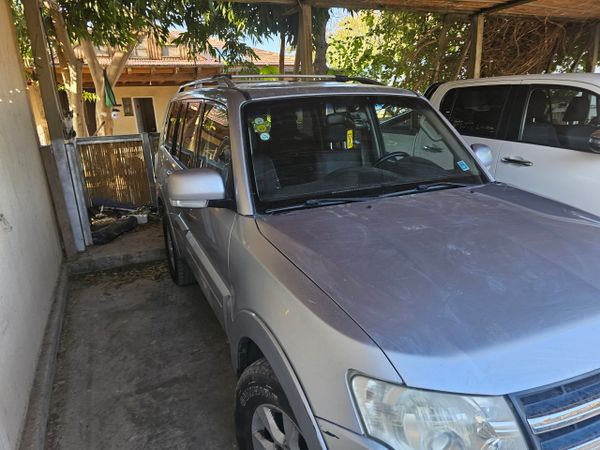 Mitsubishi Pajero с пробегом, 2011, частная рука