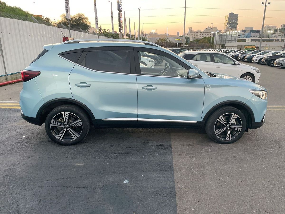 MG ZS 2ème main, 2021, main privée