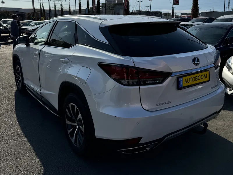 Lexus RX с пробегом, 2022, частная рука