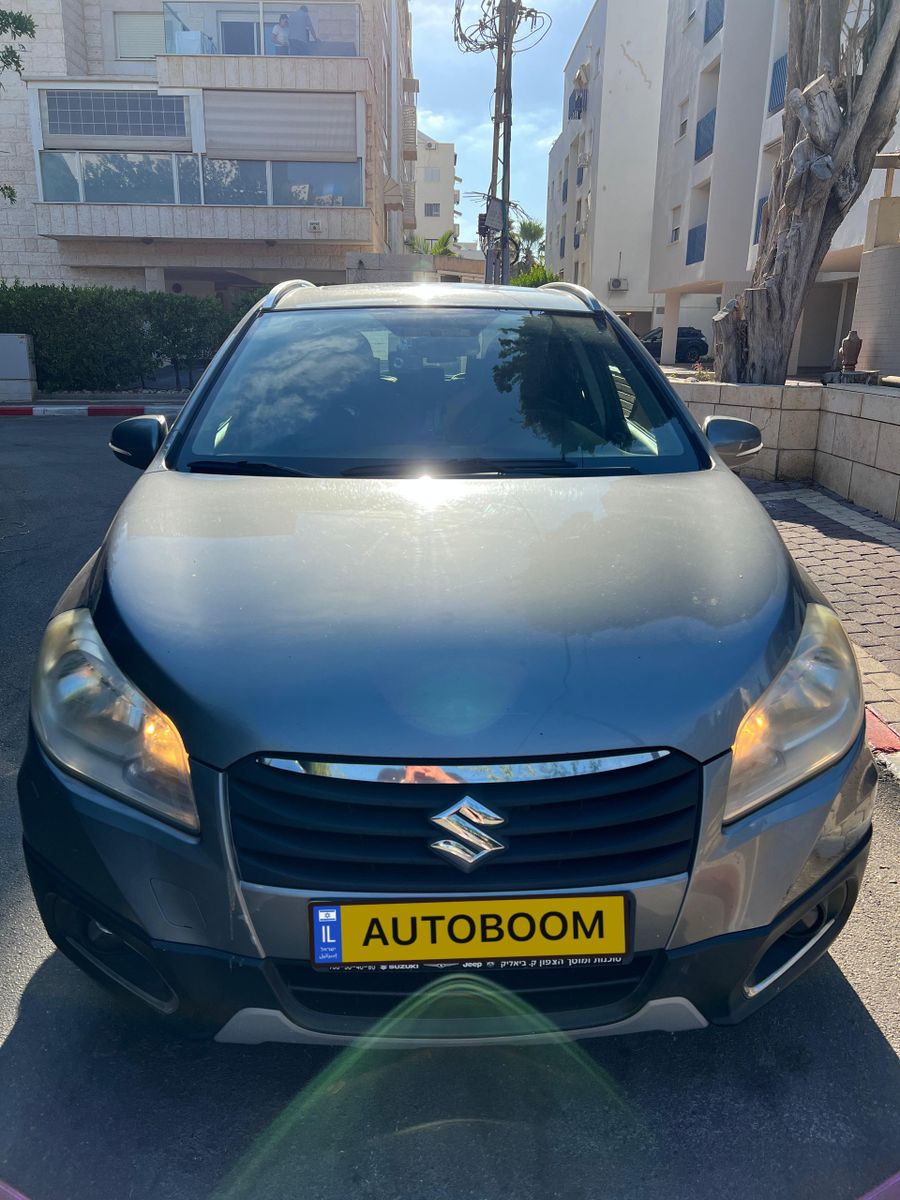 סוזוקי SX4 יד 2 רכב, 2014, פרטי
