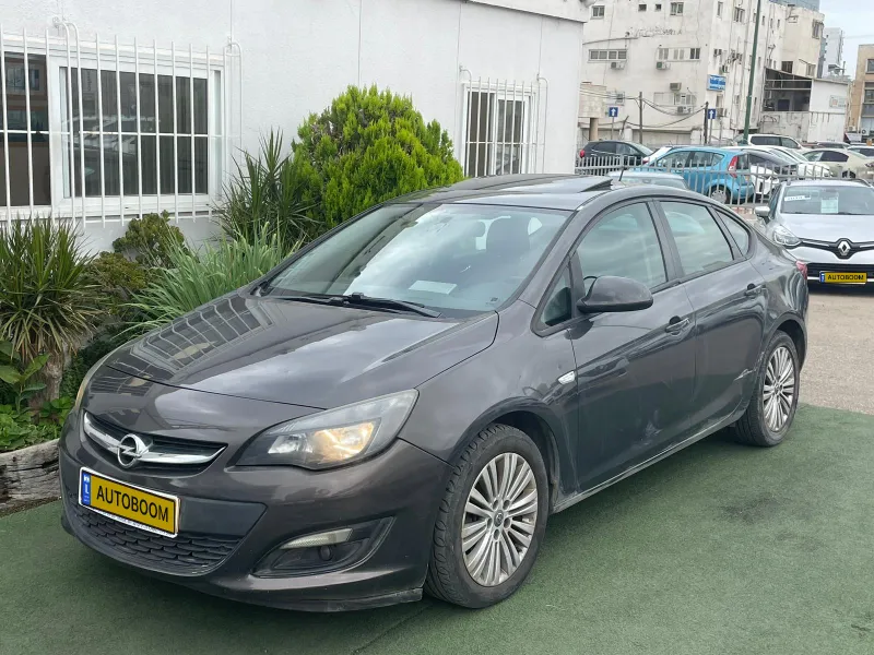 אופל אסטרה יד 2 רכב, 2015, פרטי