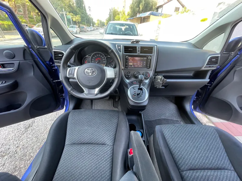Toyota Space Verso 2nd hand, 2012, private hand