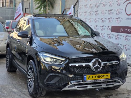 Mercedes GLA, 2021, photo