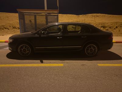 Skoda Superb 2nd hand, 2012, private hand