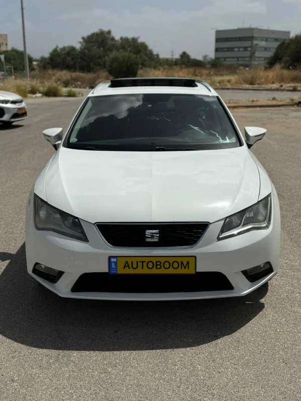 סיאט לאון יד 2 רכב, 2015