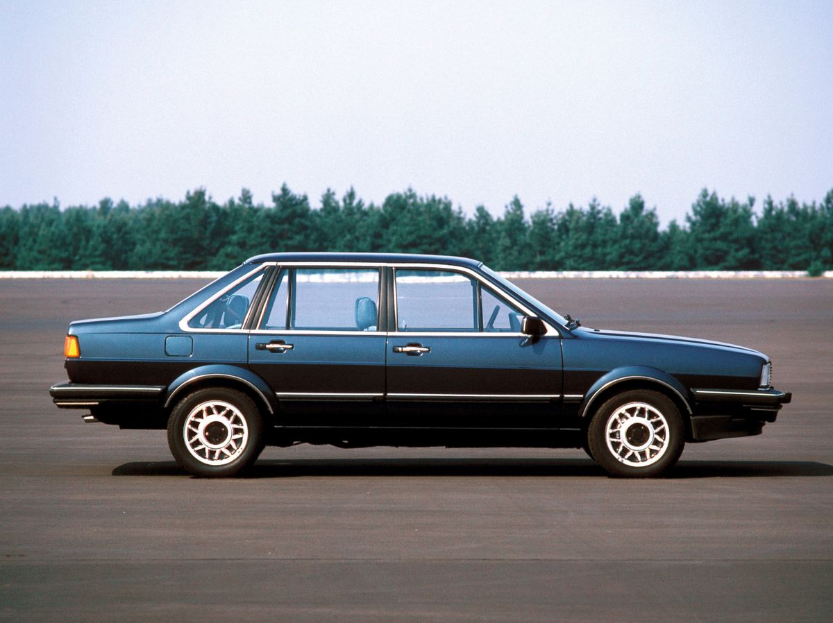 Volkswagen Santana 1981. Carrosserie, extérieur. Berline, 1 génération
