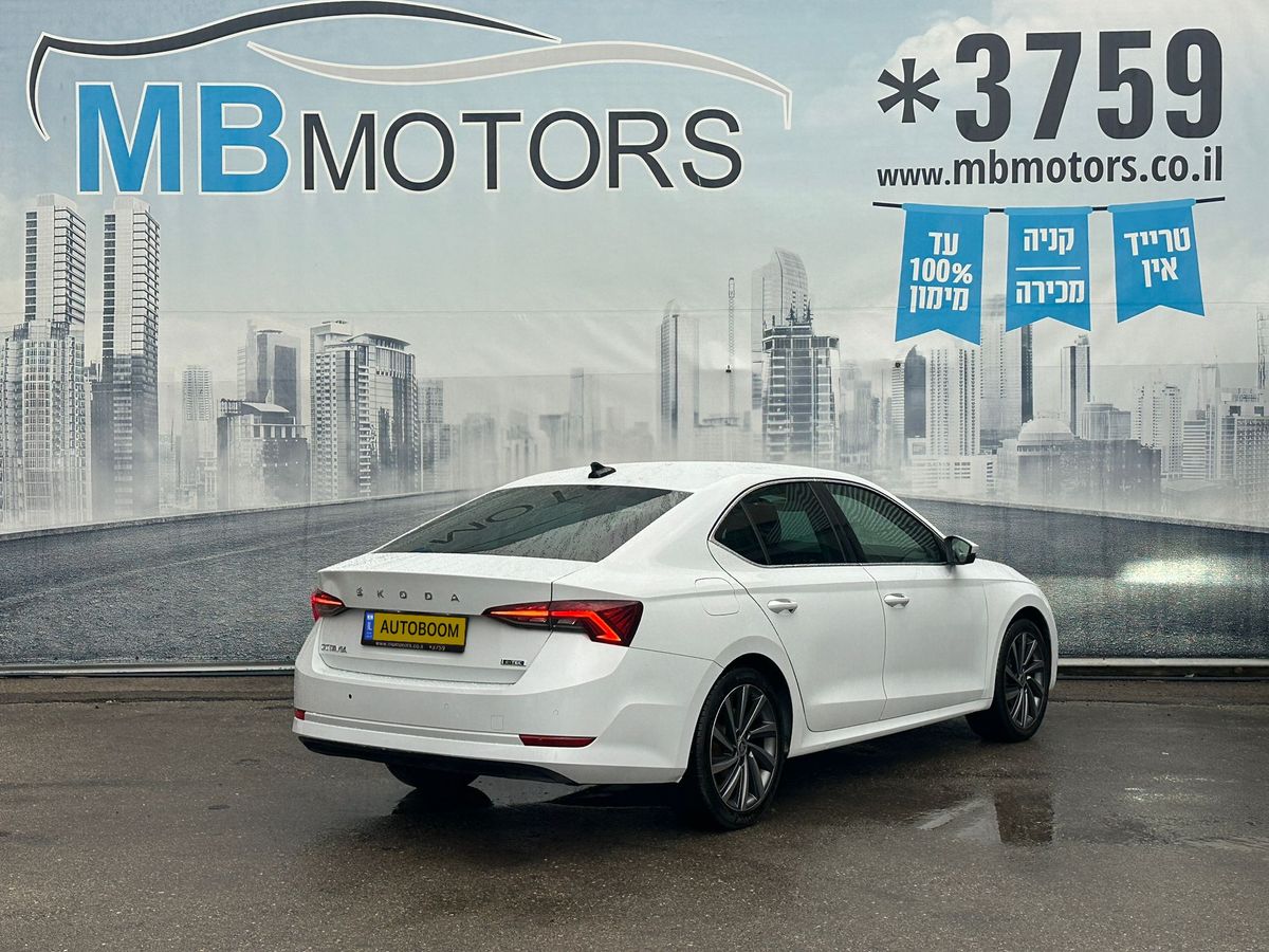 Skoda Octavia 2nd hand, 2022, private