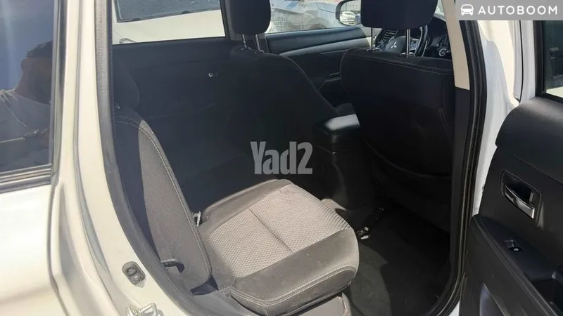 Mitsubishi Outlander 2nd hand, 2016