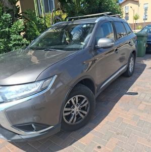 Mitsubishi Outlander, 2019, photo