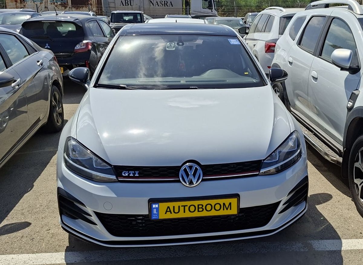 Volkswagen Golf GTI 2nd hand, 2018, private
