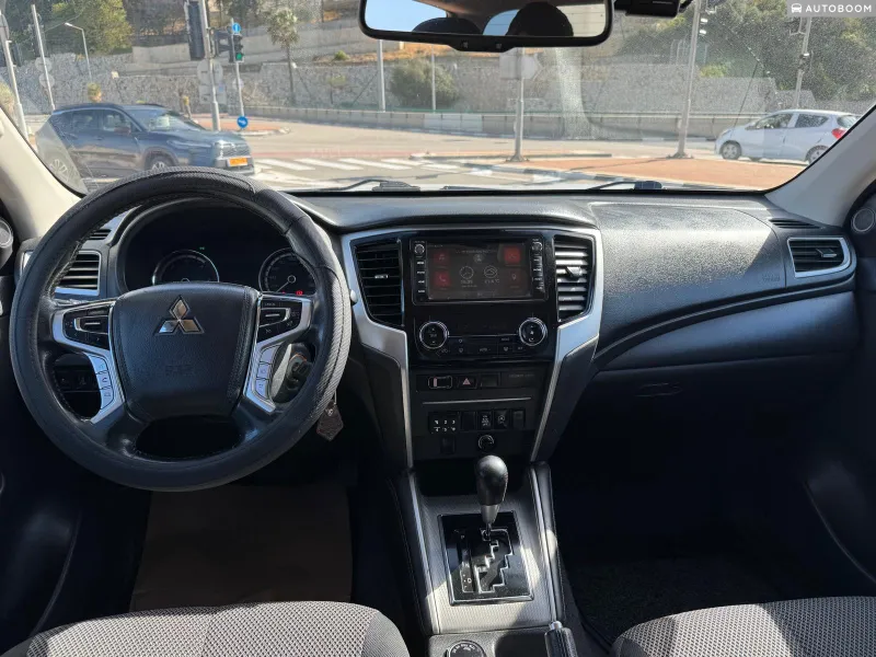 מיצובישי L200 יד 2 רכב, 2020, פרטי