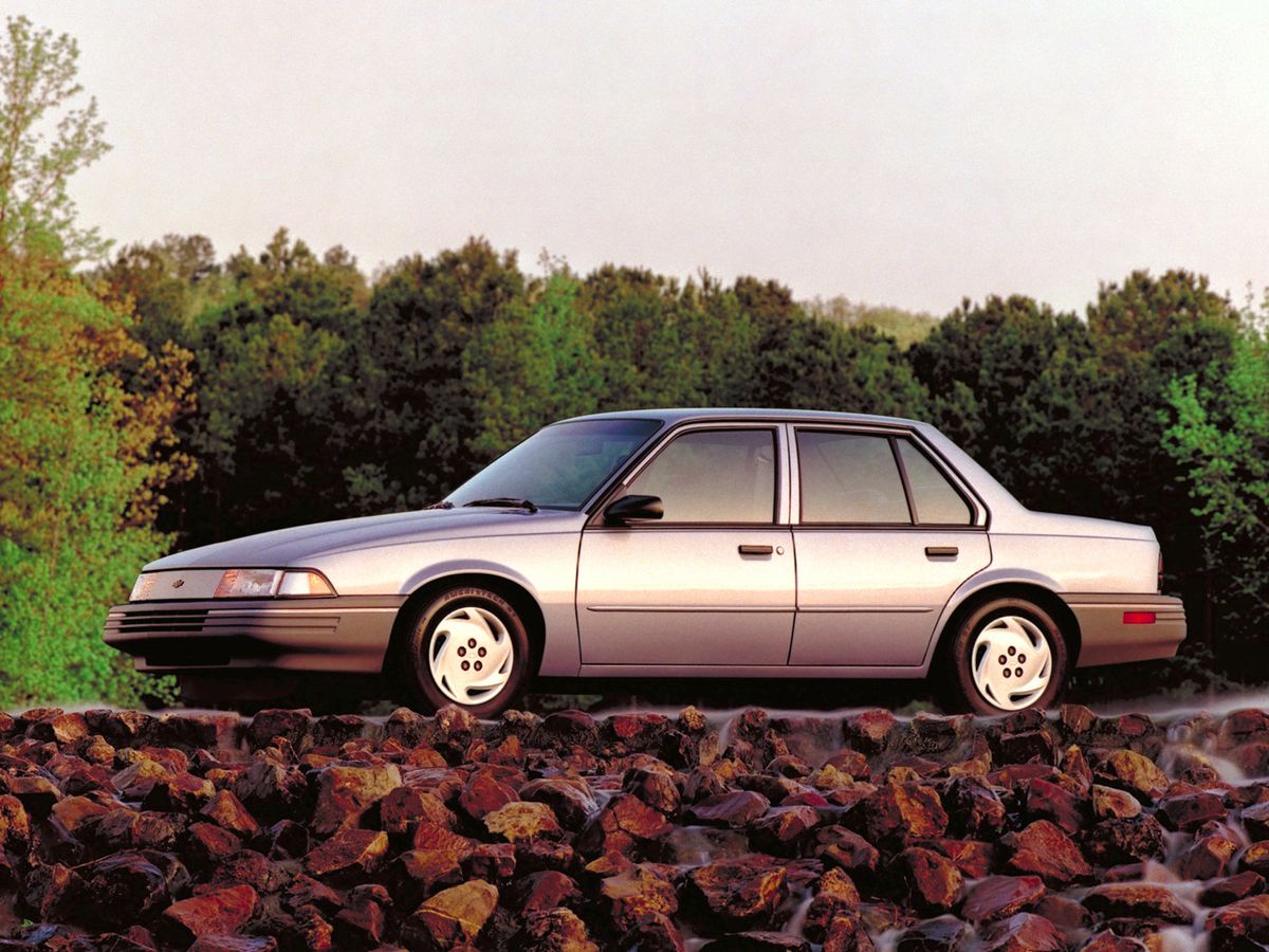Chevrolet Cavalier 1988. Carrosserie, extérieur. Berline, 2 génération