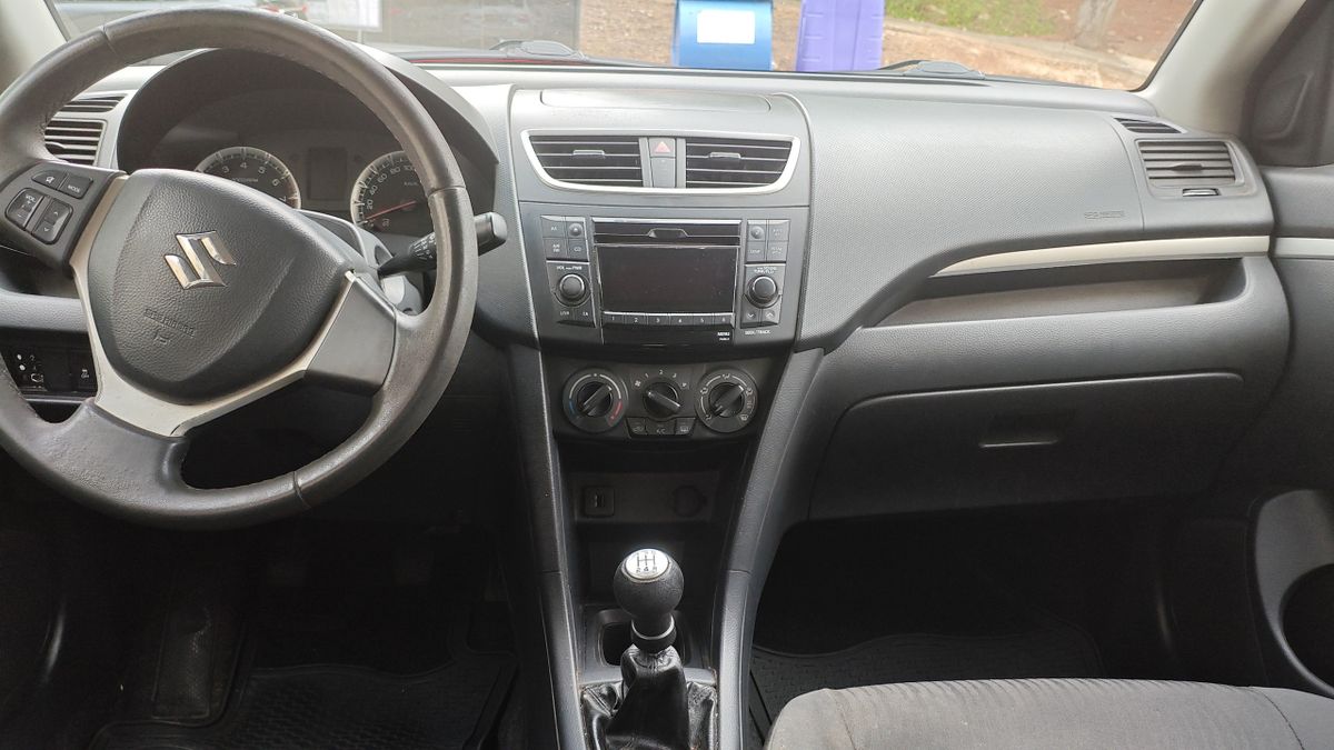 Suzuki Swift 2nd hand, 2012, private hand