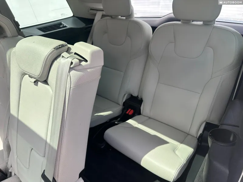 Volvo XC90 2nd hand, 2021, private