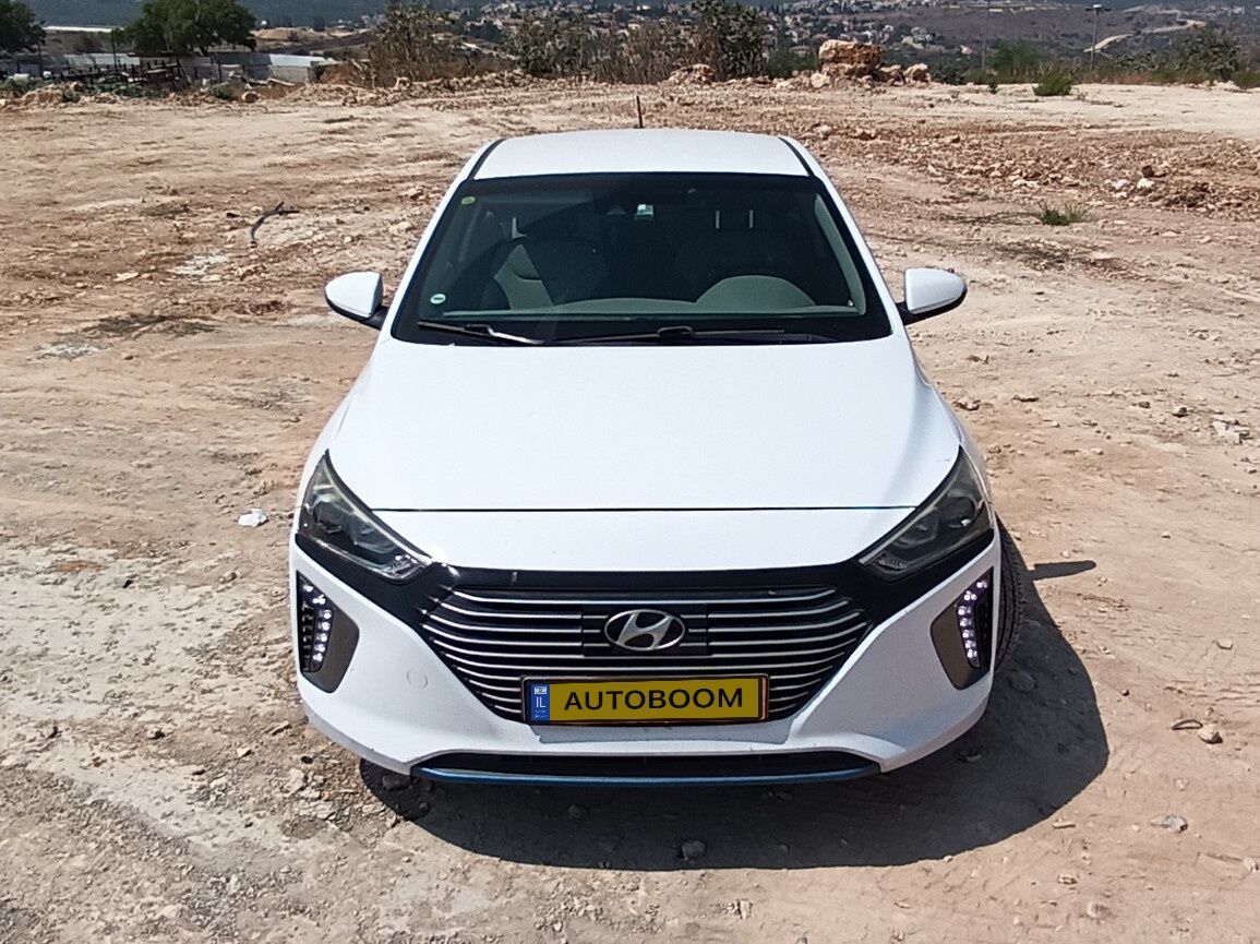 Hyundai IONIQ 2nd hand, 2017, private hand