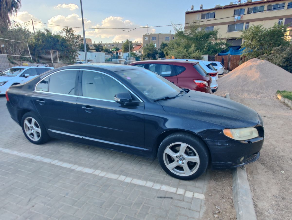Volvo S80 2nd hand, 2011, private hand