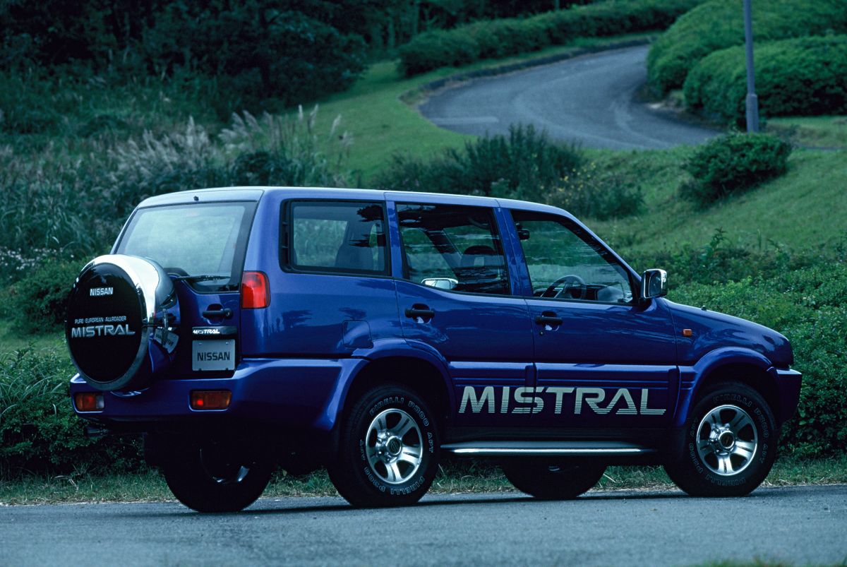 نيسان ميسترال 1994. الهيكل، المظهر الخارجي. SUV ٥ أبواب, 1 الجيل