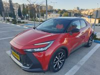 Toyota C-HR 2nd hand, 2024, private