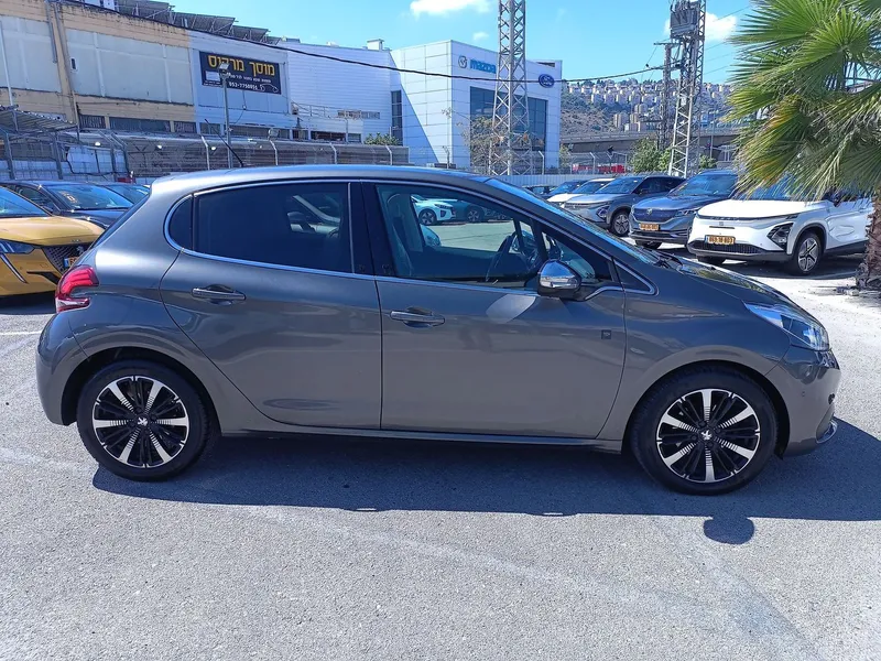 Peugeot 208 2ème main, 2019, main privée