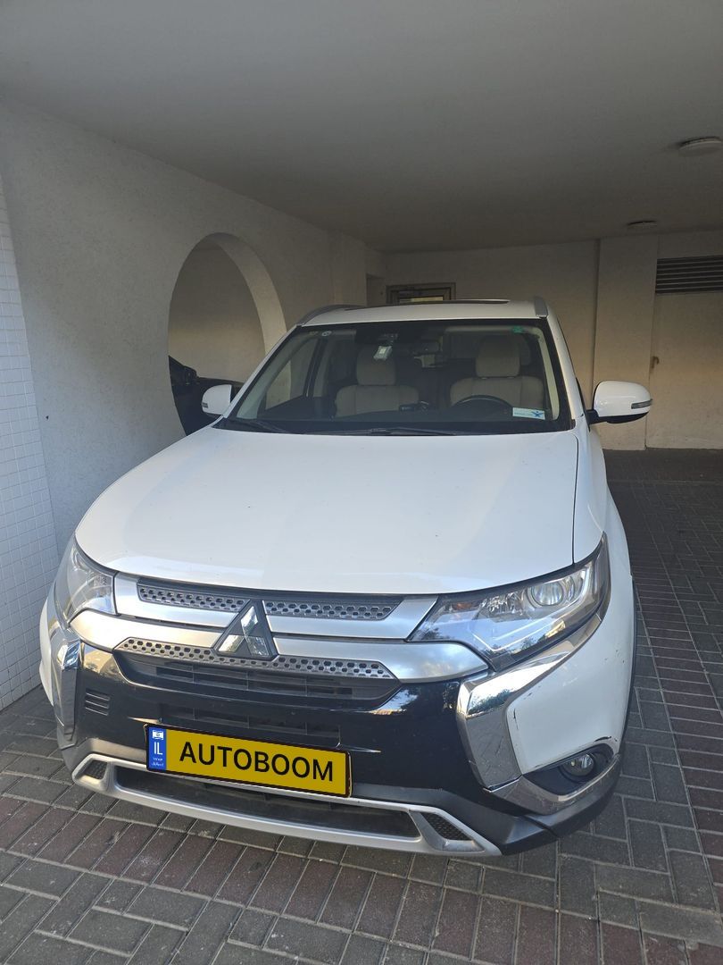 Mitsubishi Outlander 2ème main, 2019, main privée