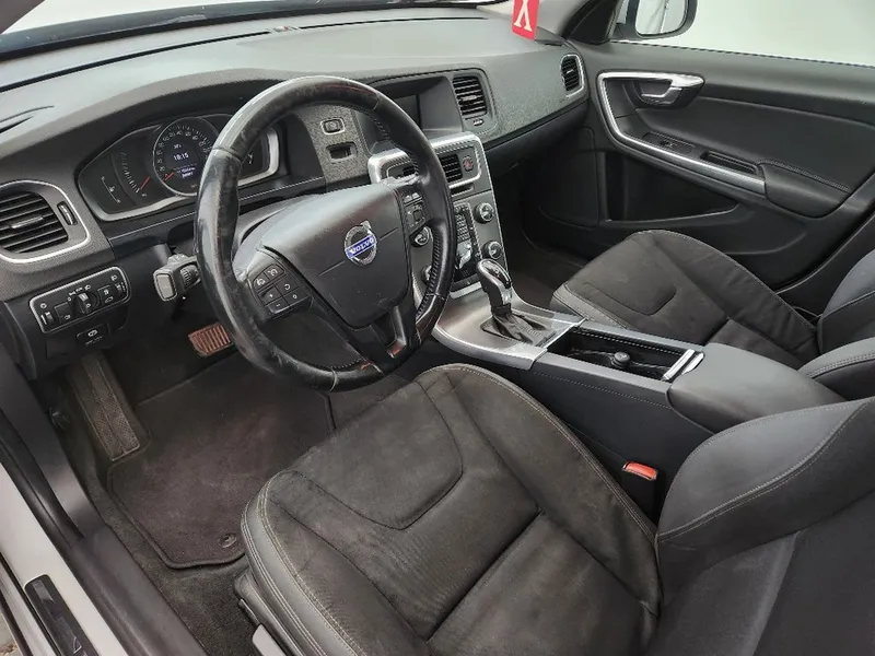 Volvo S60 2ème main, 2014, main privée